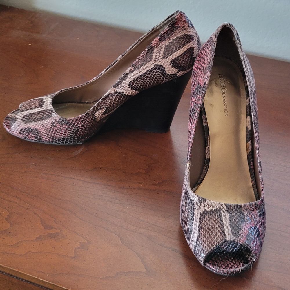 BCBGeneration Wedge Heels